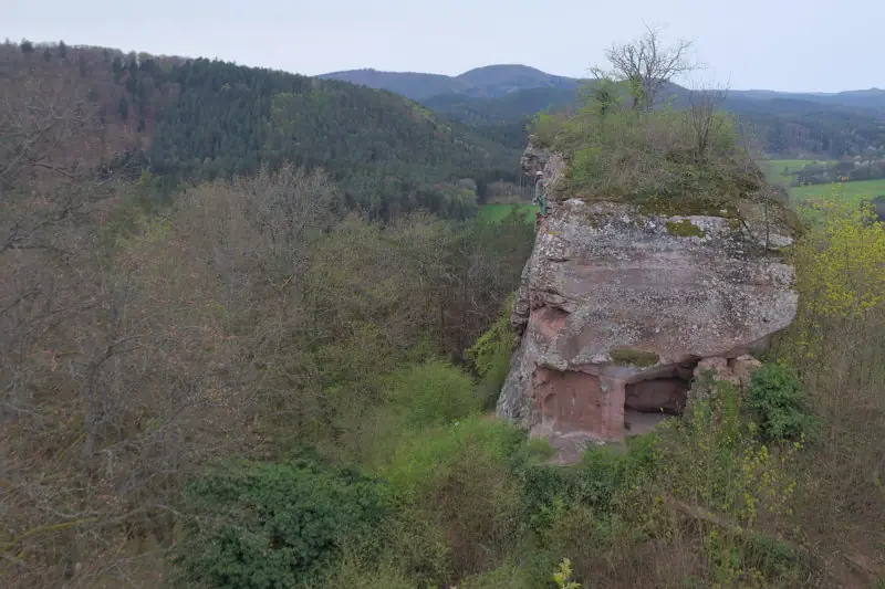 Blick auf den Nachbarfelsen der leider unzugänglich ist